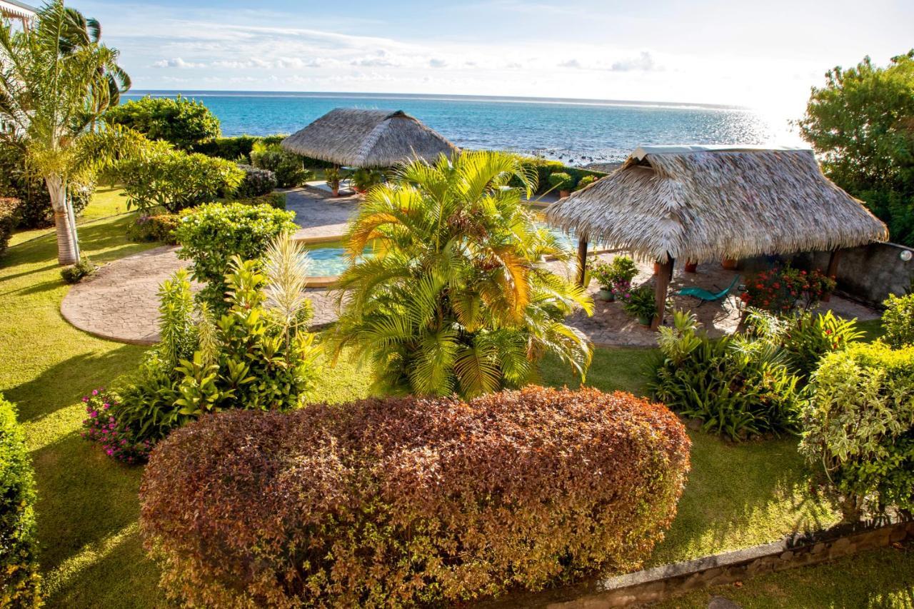 Superbe Bord De Mer, Acces Lagon Et Piscine Privee Paea Exterior photo